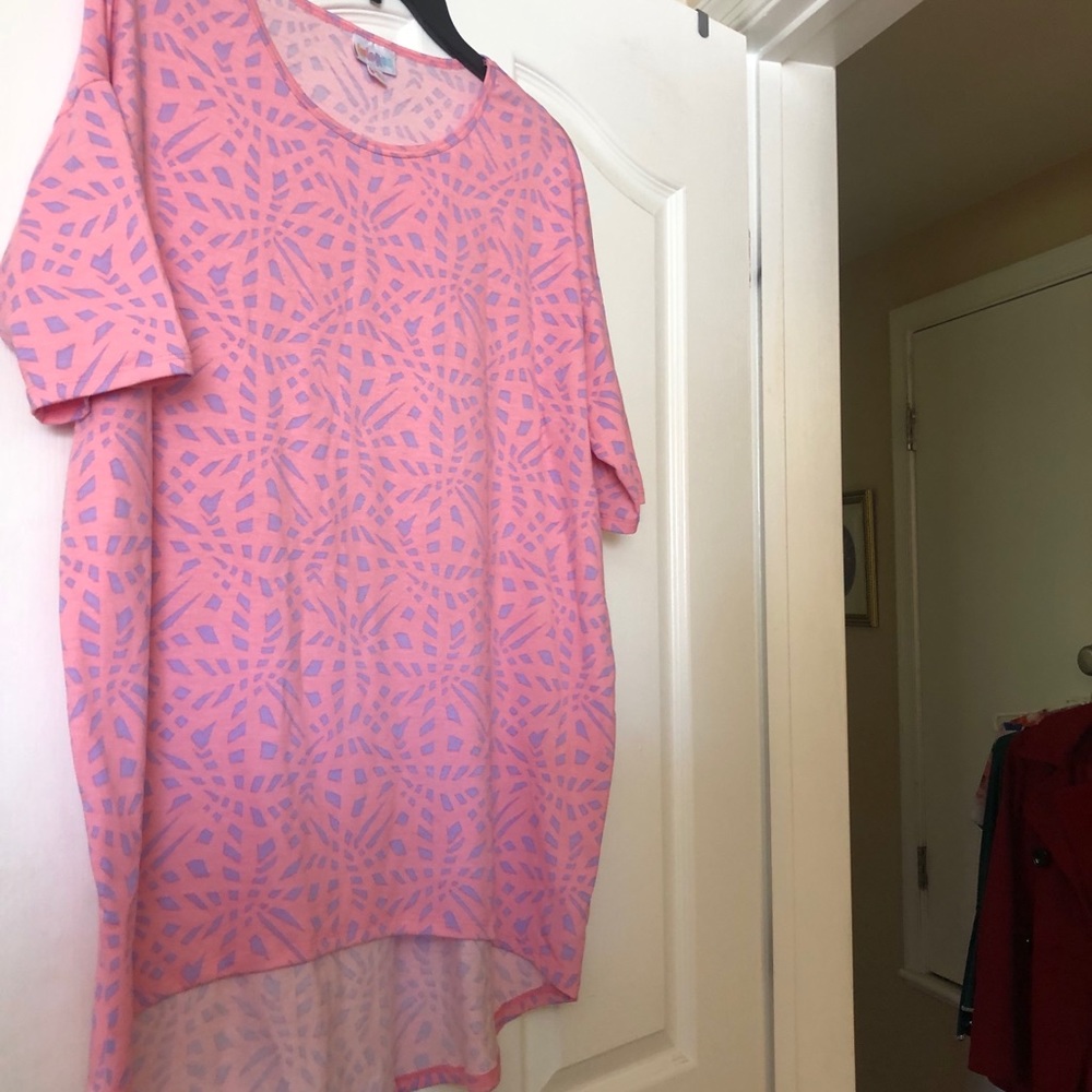 LuLaRoe Irma top